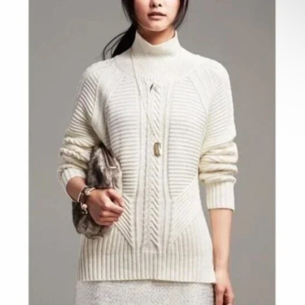 BANANA REPUBLIC Ribbed Design Cable Knit Mock Neck Sweatshirt